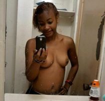 Amateur stunning black teen takes naked self-shot pictures