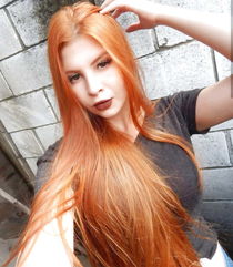 Amateur porn - niche Redhead