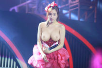 Korean Idol Fake Nude Photo: SNSD - Tiffany