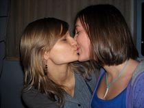Amateur teen girls kissing video - Amateur - Porn Pics