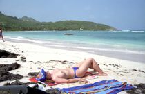 Download Sex Pics Women At Beach Images Usseek Com Nude Pict