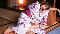 Download wallpaper Girl, Beautiful, Asian, Beauty, Room, Jap