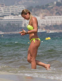 Cheyenne and Valentina Pahde Bikini Photos in Ibiza - GCeleb