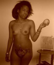 Hot picture collection of a nasty black bitch posing naked in a room