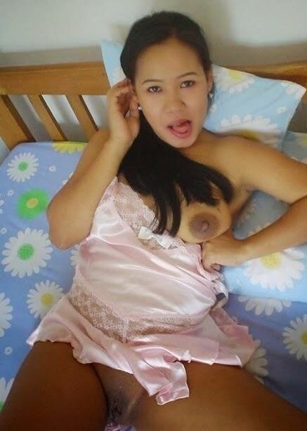 Amateur porn: Amazing asian mature in this photo..