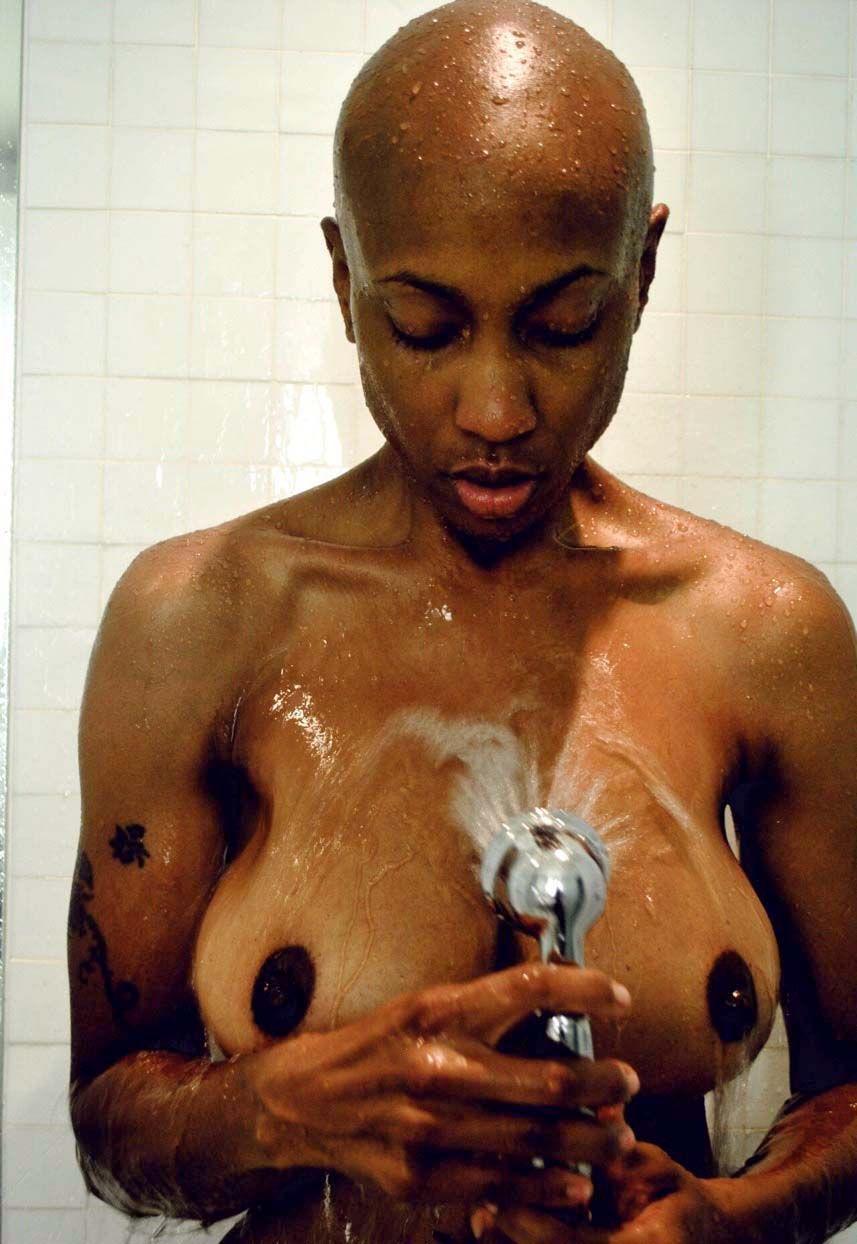 Bald Ebony Fuck - Amateur porn: Bald ebony slut in the shower.